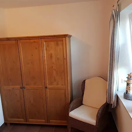 Ferienwohnung _hus An Zickenbarg_ Ferienhaus Zempin